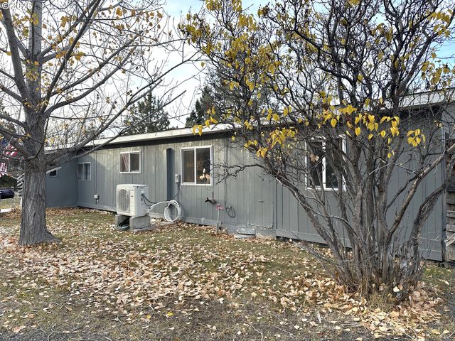 60108 EASTSIDE Ln, John Day, OR 97845