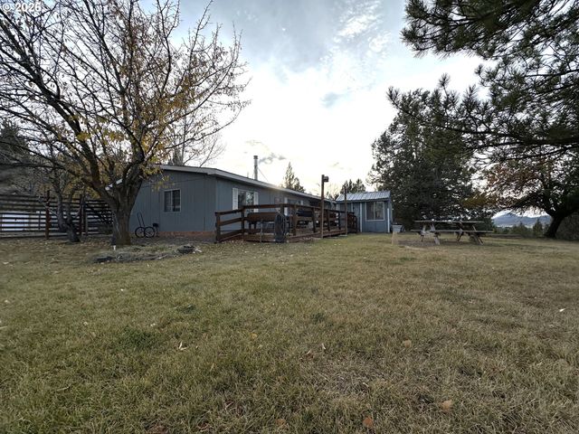 60108 EASTSIDE Ln, John Day, OR 97845