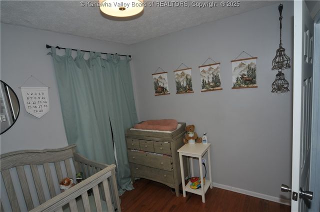 111 Phyllis Drive, Charleston, WV 25302