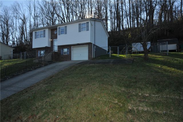 111 Phyllis Drive, Charleston, WV 25302
