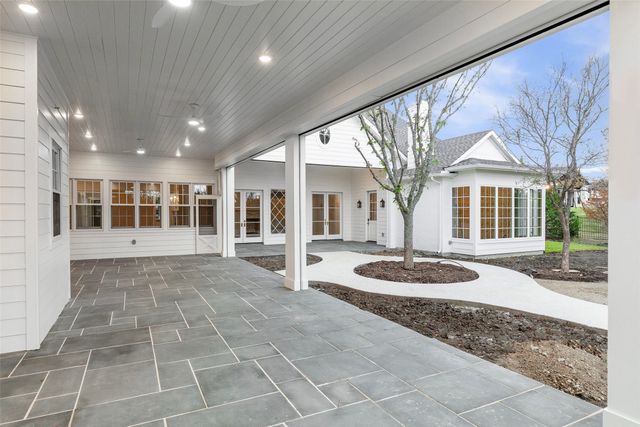 618 Pike Road, Gunter, TX 75058