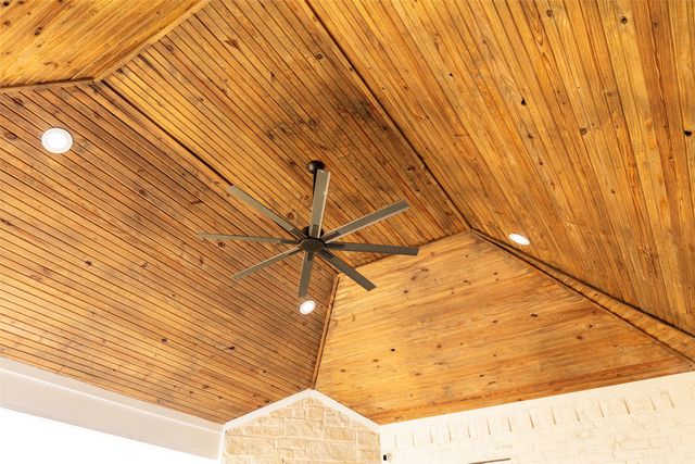 618 Pike Road, Gunter, TX 75058