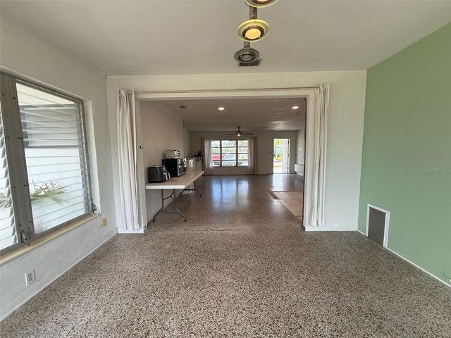 414 86TH AVENUE, St Pete Beach, FL 33706