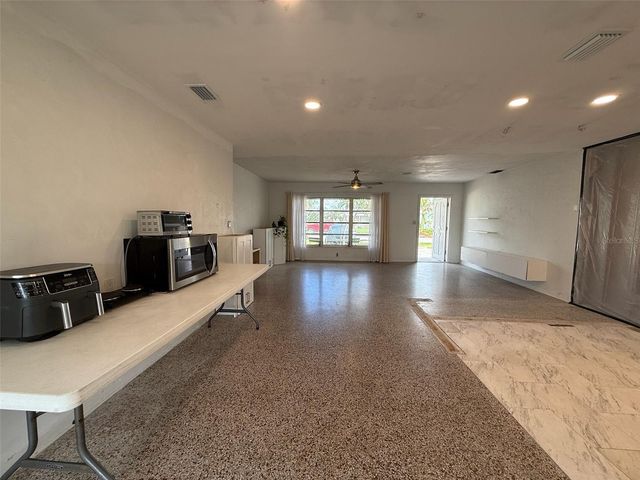 414 86TH AVENUE, St Pete Beach, FL 33706