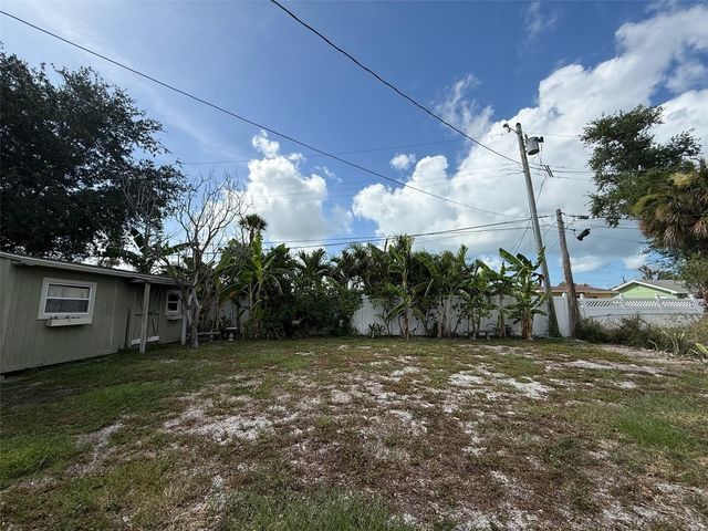 414 86TH AVENUE, St Pete Beach, FL 33706