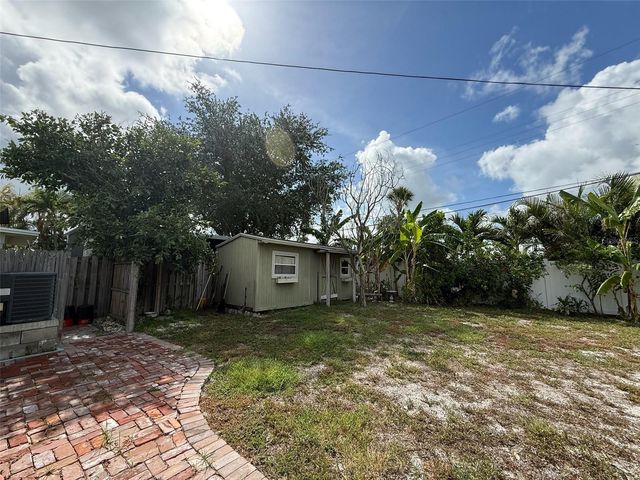 414 86TH AVENUE, St Pete Beach, FL 33706