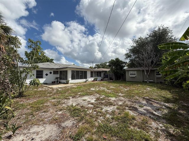 414 86TH AVENUE, St Pete Beach, FL 33706