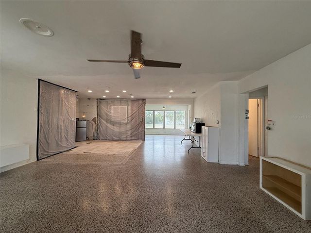 414 86TH AVENUE, St Pete Beach, FL 33706