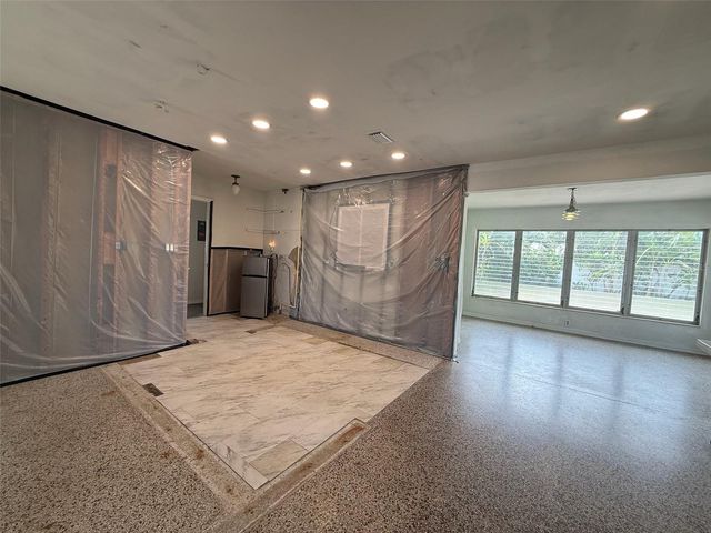 414 86TH AVENUE, St Pete Beach, FL 33706