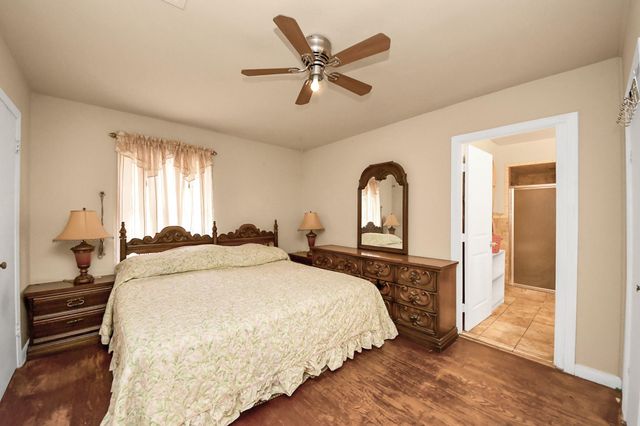 8043 Wier Drive, Houston, TX 77017
