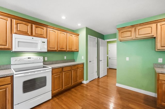 2530 Chamomile Court 2530 Chamomile Court, Troy, OH 45373