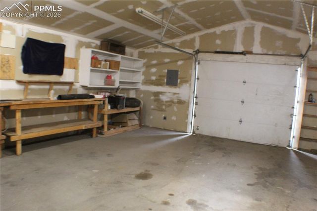 911 E 6th Street, Pueblo, CO 81001