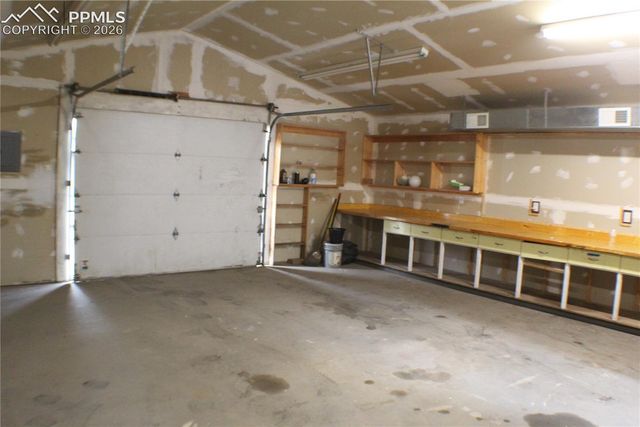 911 E 6th Street, Pueblo, CO 81001