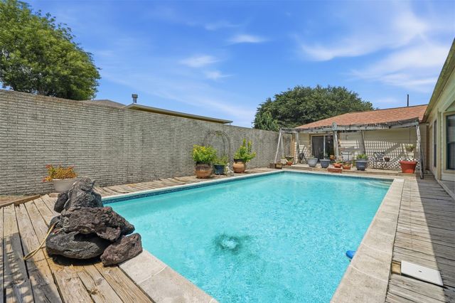 8311 Silvan Wind Lane, Houston, TX 77040