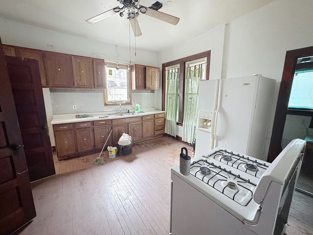 1640 W 3rd Street, Davenport, IA 52802