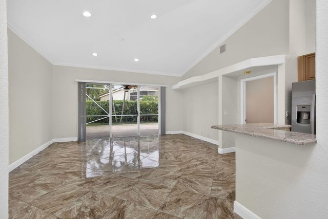 2675 Pyes Harbour, West Palm Beach, FL 33411