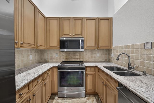 2675 Pyes Harbour, West Palm Beach, FL 33411