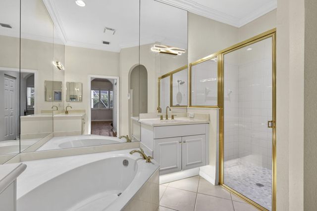 2675 Pyes Harbour, West Palm Beach, FL 33411