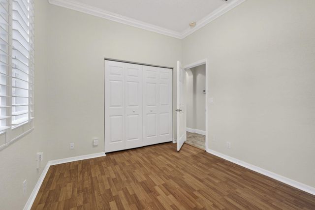 2675 Pyes Harbour, West Palm Beach, FL 33411