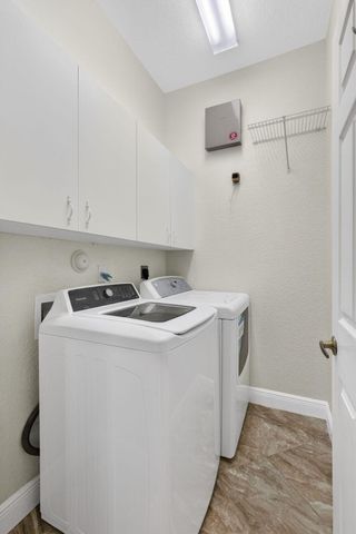 2675 Pyes Harbour, West Palm Beach, FL 33411