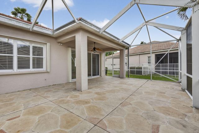 2675 Pyes Harbour, West Palm Beach, FL 33411