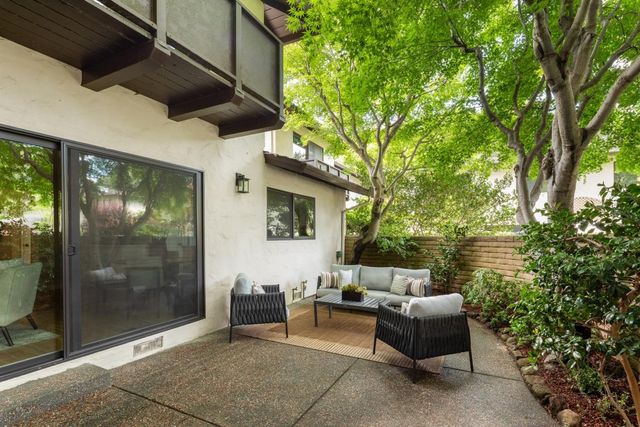 1330 Johnson Street, Menlo Park, CA 94025