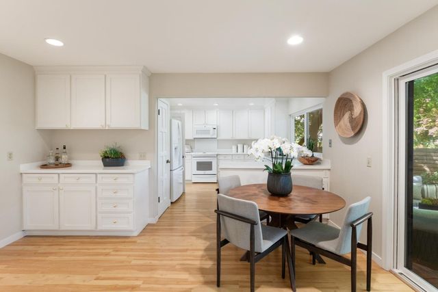 1330 Johnson Street, Menlo Park, CA 94025