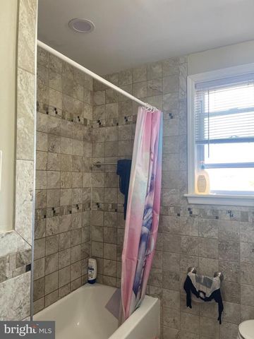 6313 WYNDAM RD, Pennsauken, NJ 08109