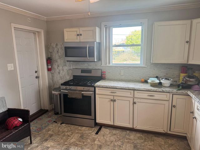 6313 WYNDAM RD, Pennsauken, NJ 08109