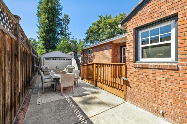 248 Fairmont Avenue, San Carlos, CA 94070