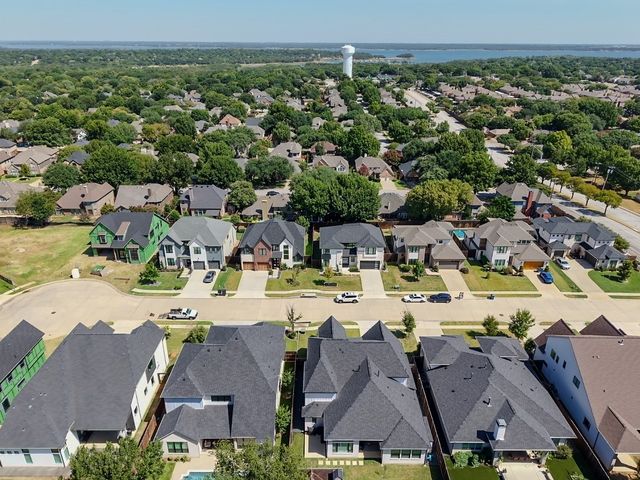 2080 Holt Way, Grapevine, TX 76051