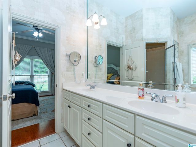 209 COURTSIDE DRIVE, Birmingham, AL 35242