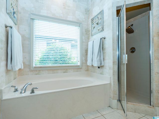 209 COURTSIDE DRIVE, Birmingham, AL 35242