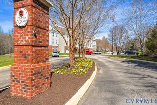 734 Bristol Village Dr Unit#202, Midlothian, VA 23114