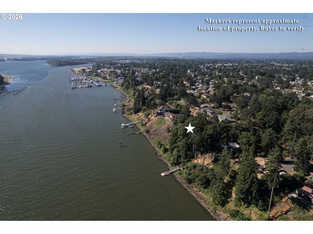 River Cliffs Dr, St Helens, OR 97051