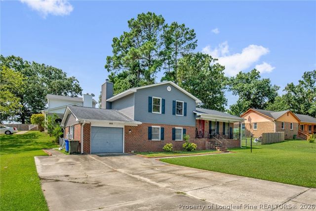 6833 Brasswood Drive, Fayetteville, NC 28314