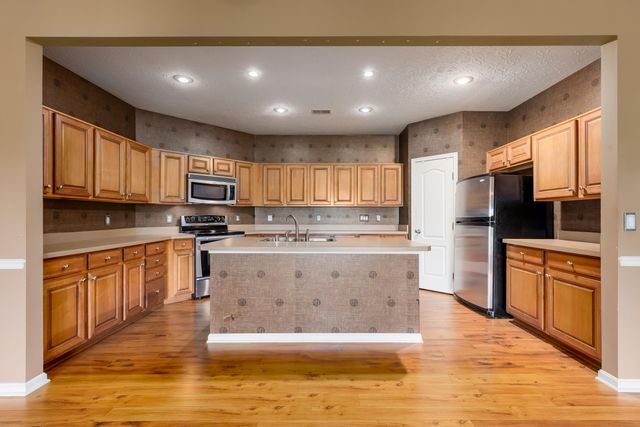 2174 Serenity Court, 201D, Union, KY 41091