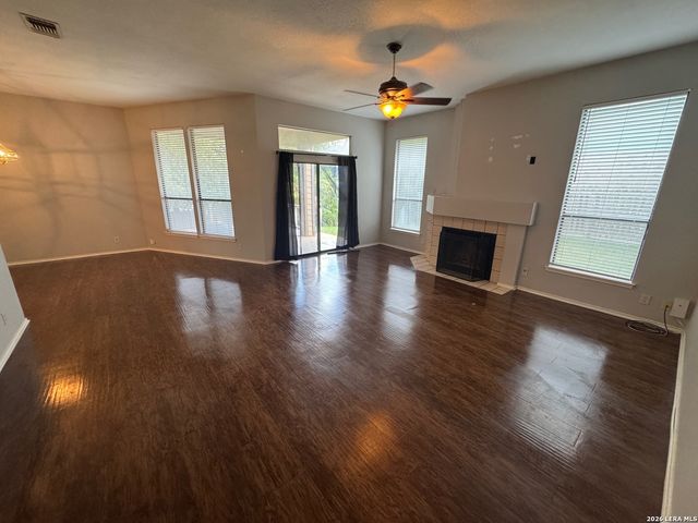 9839 Logans Ridge, Converse, TX 78109