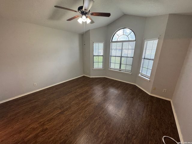 9839 Logans Ridge, Converse, TX 78109