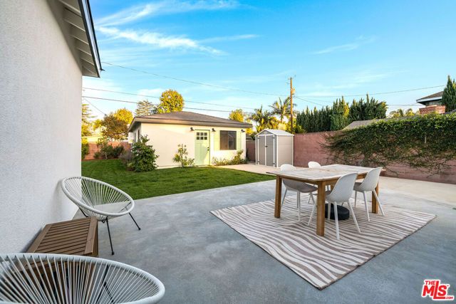 1008 N Catalina Street, Burbank, CA 91505