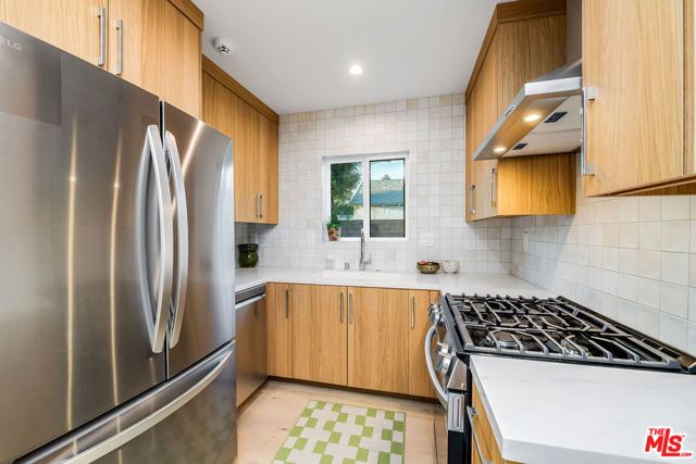 1008 N Catalina Street, Burbank, CA 91505