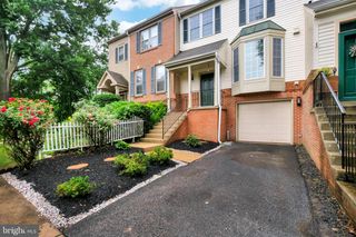 9347 PETER ROY CT, Burke, VA 22015