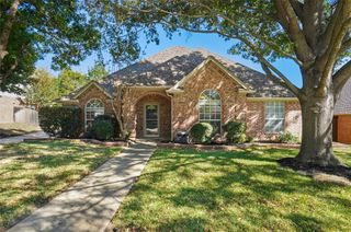 7716 Bridlewood Court, North Richland Hills, TX 76182