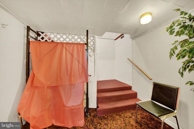 920 WHITMORE AVE, Baltimore, MD 21216