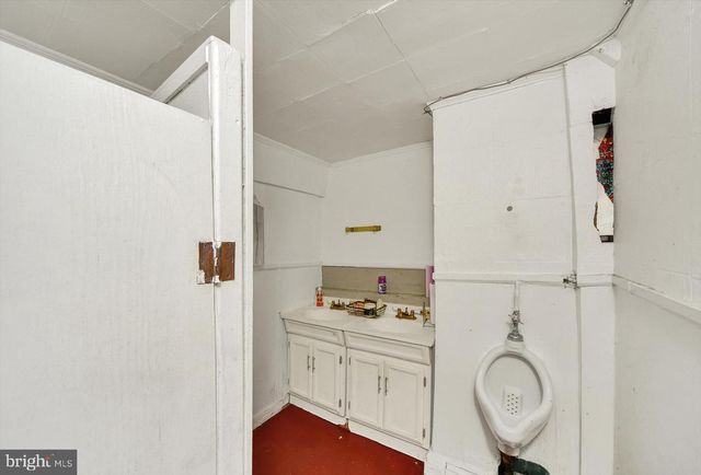 920 WHITMORE AVE, Baltimore, MD 21216