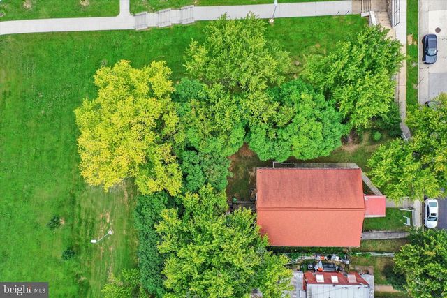 920 WHITMORE AVE, Baltimore, MD 21216