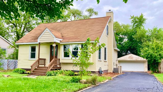 207 Village Road, Hinsdale, IL 60521