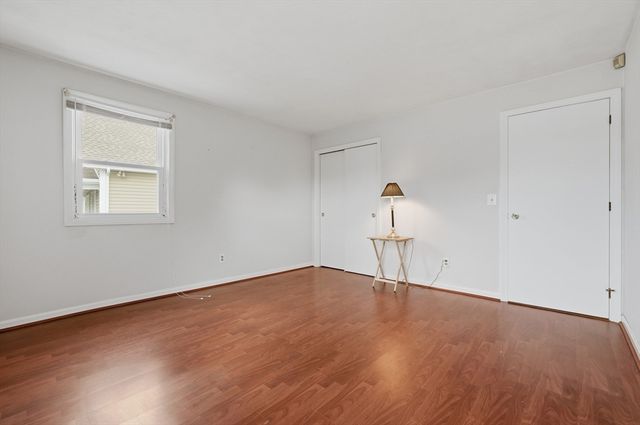 1966 Highland Ave, Fall River, MA 02720