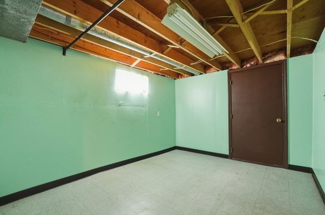 1966 Highland Ave, Fall River, MA 02720