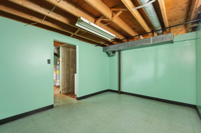 1966 Highland Ave, Fall River, MA 02720